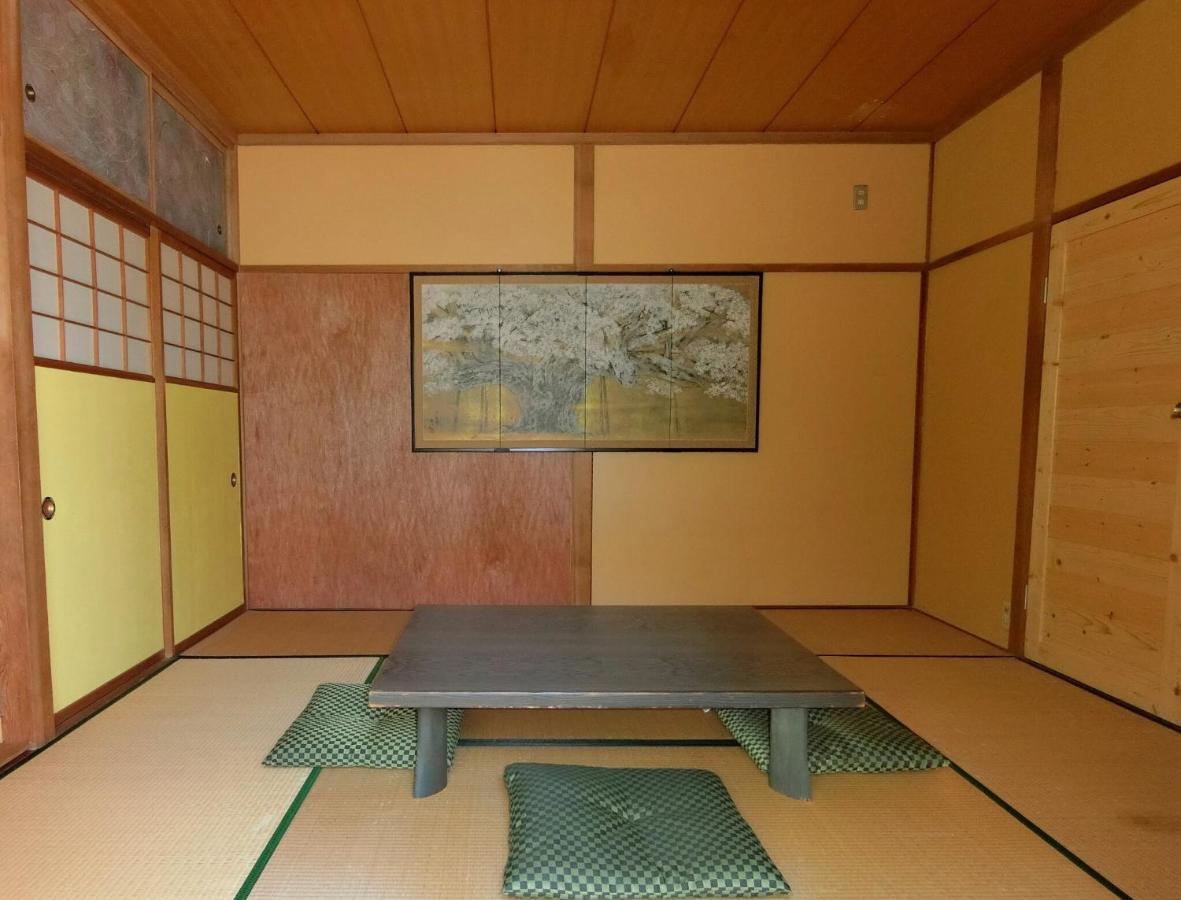 Shirokuma Inn Toyama Station Zewnętrze zdjęcie